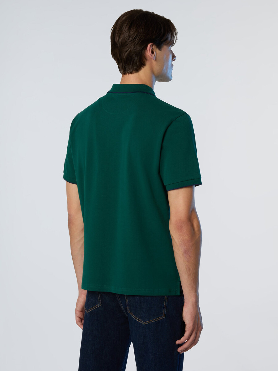 polo majica z vzorcem ovratnika